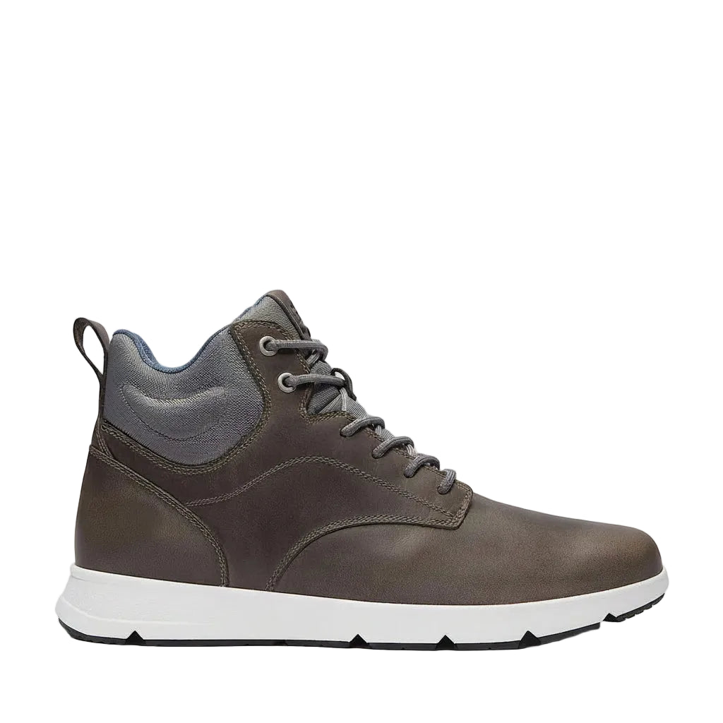 Men’s Parker Street High-Top Sneaker