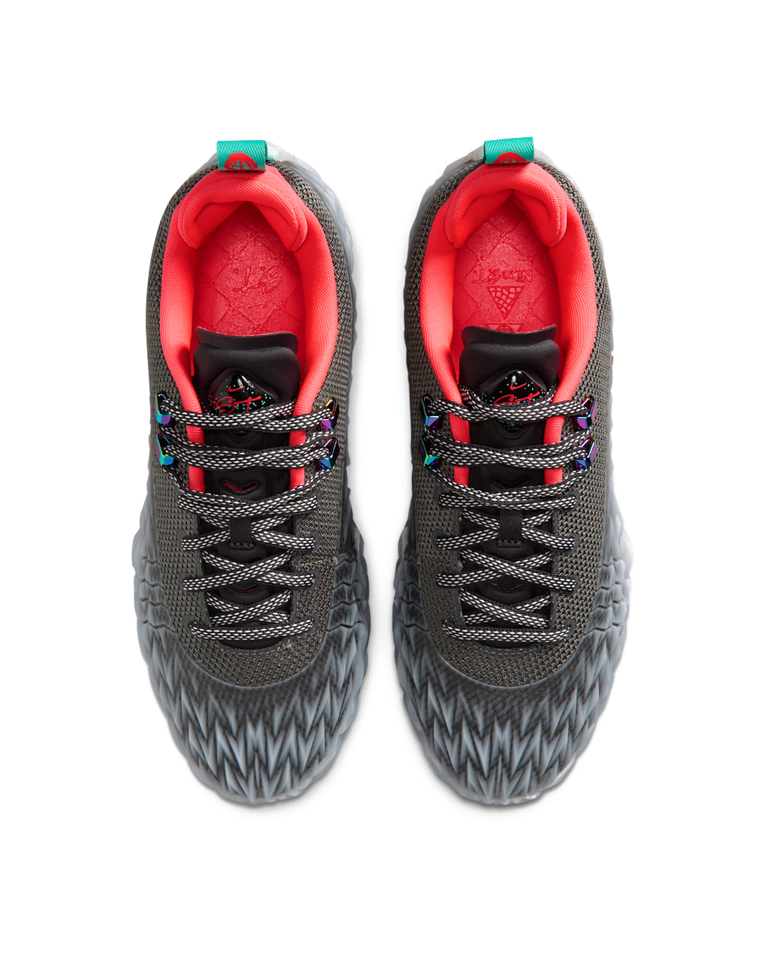 S.T. Charge EP Basketball Shoes