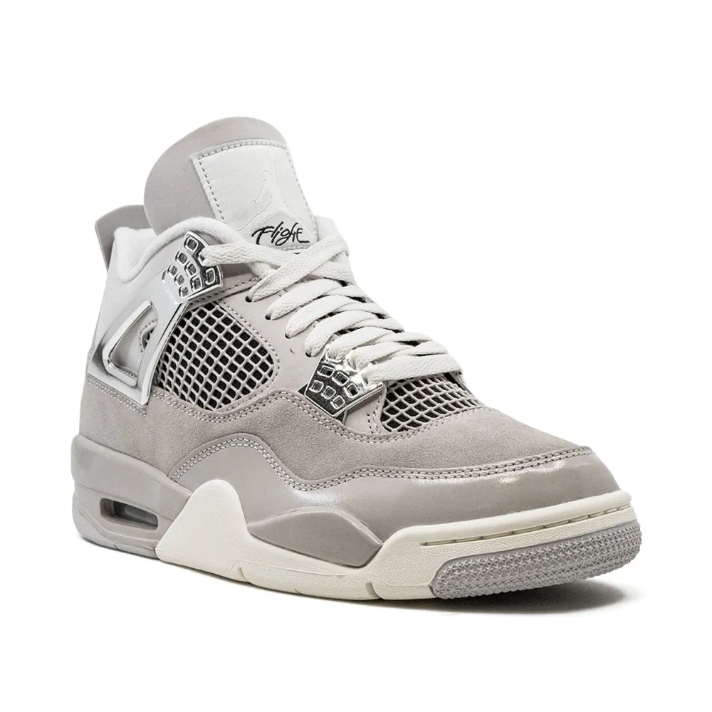 Air Jordan 4 Frozen Moments Sneaker